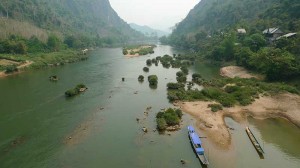 The Nam Ou (literally: "rice bowl river") is one of the most important rivers of Laos, a source of life villages by the riverbank.  It runs 448 km from Phongsaly to Luang Prabang. A boat-ride down the river is definitely a must-do in Laos!